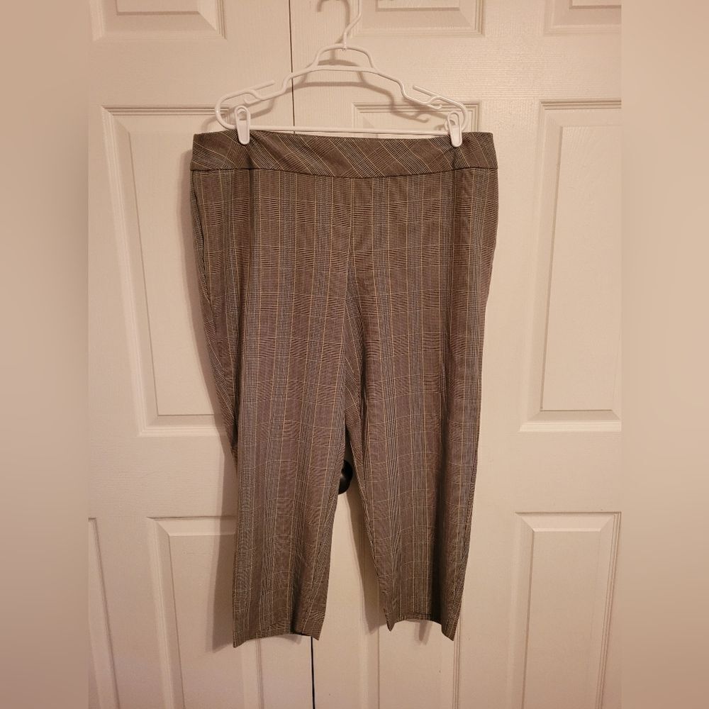 Roz & Ali woman's multicolored striped dress pants‎